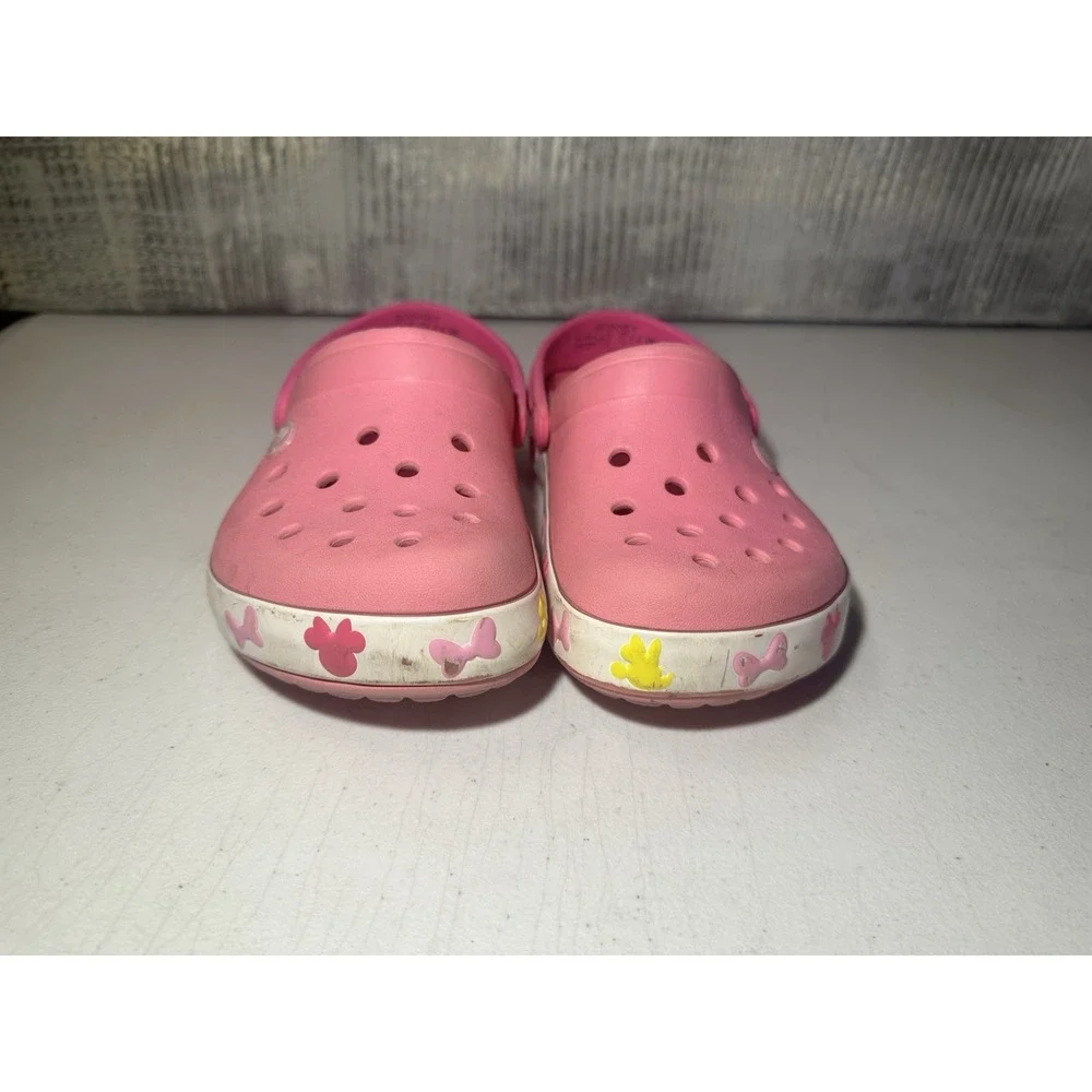 Crocs Minnie Mouse Light-Up Clogs Girls, Size J1, Pink